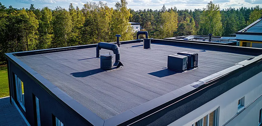 Professional Flat Roof Replacement Services in Mount Vernon, WA